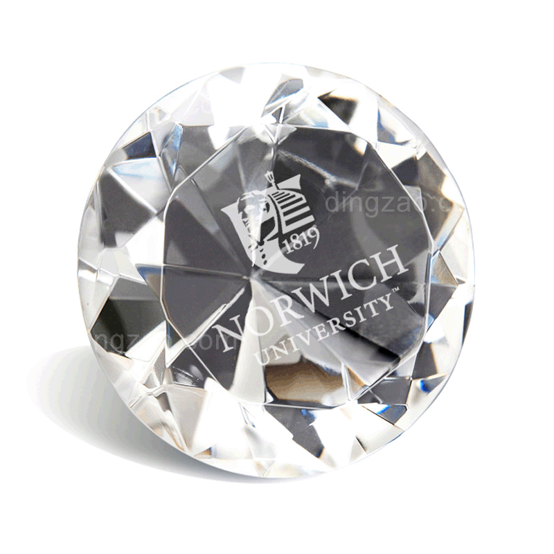 Diamond-shape Crystal Paperweight (9.9 cm)