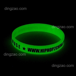 Fluorescence Wristband
