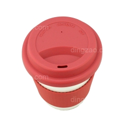 Tumbler with Rubber Grip and Lid