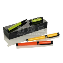 Elegant Roller Pen / Gel Ink