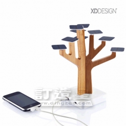 Suntree Solar Tree Charger