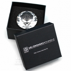 Diamond-shape Crystal Paperweight (5 cm)