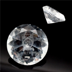 鑽石型合成水晶紙鎮 九龍工業學校
